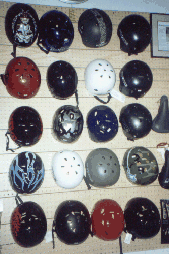 skate helmets.gif (136162 bytes)